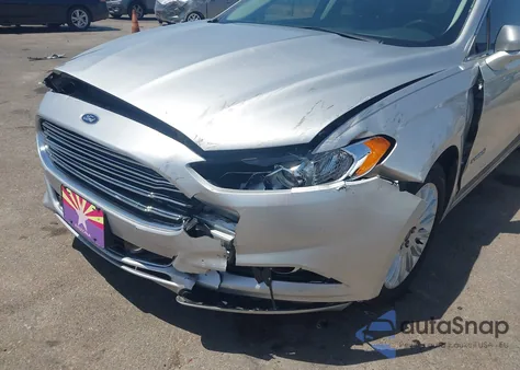 2013 Ford Fusion Hybrid Se from USA, damaged, VIN 3FA6P0LU8DR325513